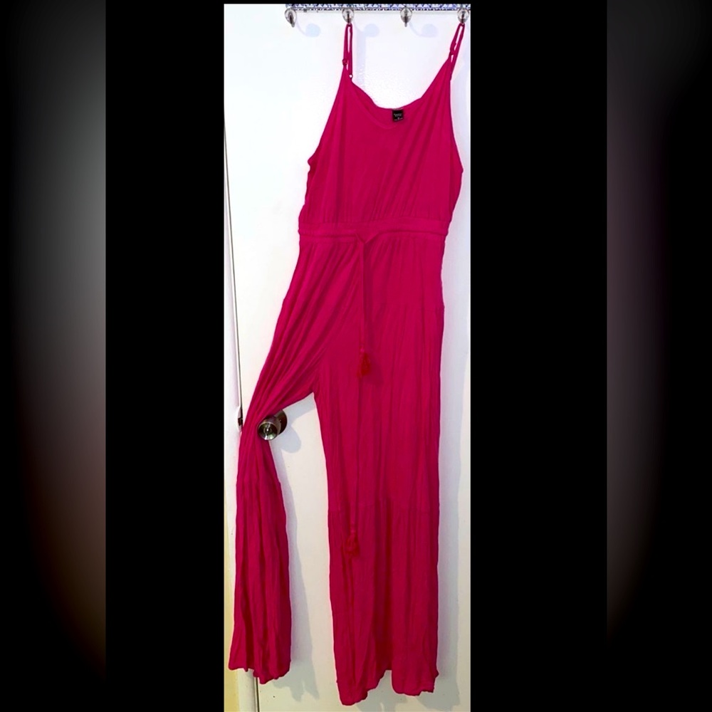 NWOT Emery Rose 1 Piece Sleeveless Pink Wide Leg Jumpsuit size Medium